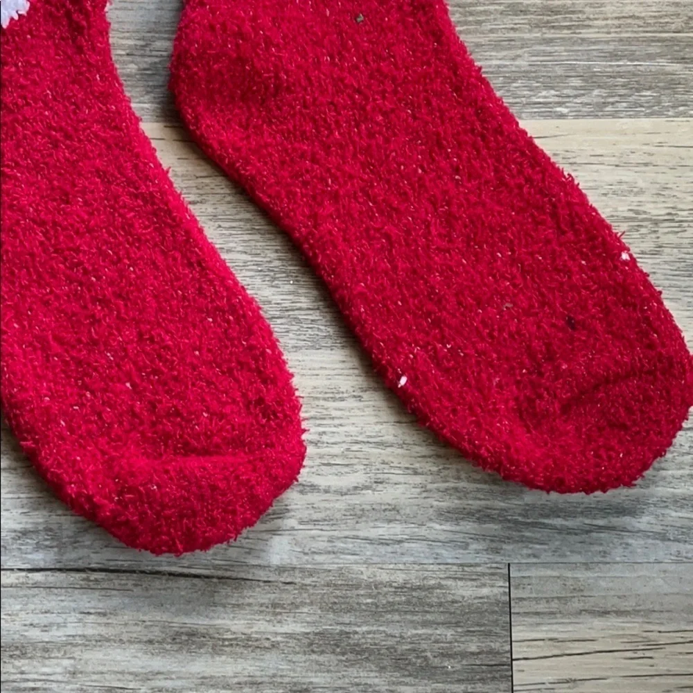 NWOT Women's Two Pairs of Fuzzy Socks Christmas Trees And Snowflakes
